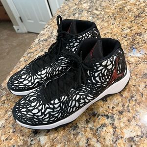 Jordan Zoom Rare Excellent Condition size 13.5